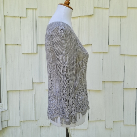 Sioni Liquid Crocheted‎ Lace Top - Picture 6 of 15